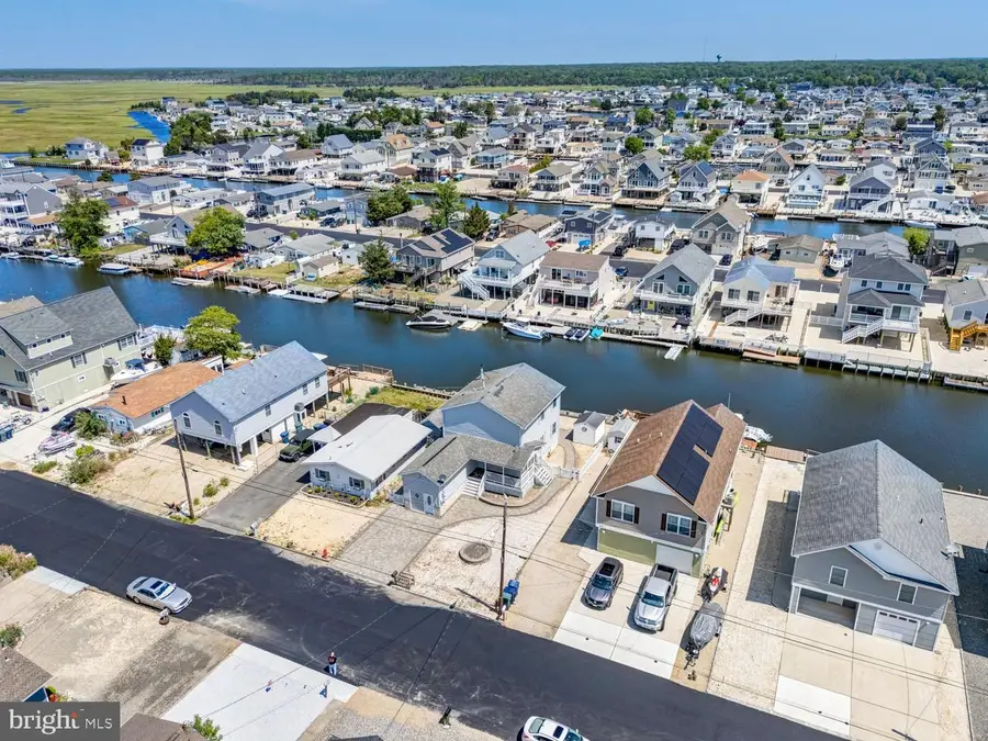 22 W Raritan Dr, Little Egg Harbor, NJ 08087 - #3