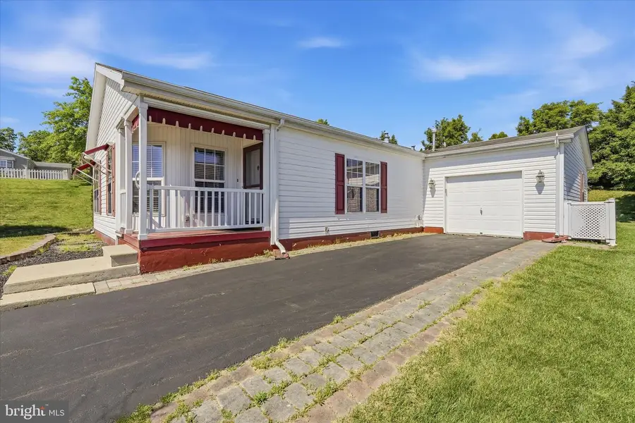 6 Cherry Hill Ct, Manahawkin, NJ 08050 - #2
