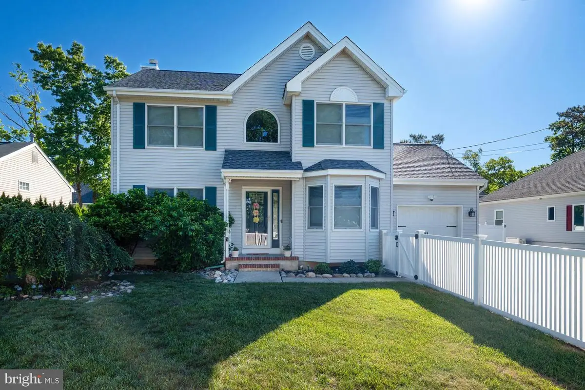 223 Serpent Lane, Manahawkin, NJ 08050 - #1