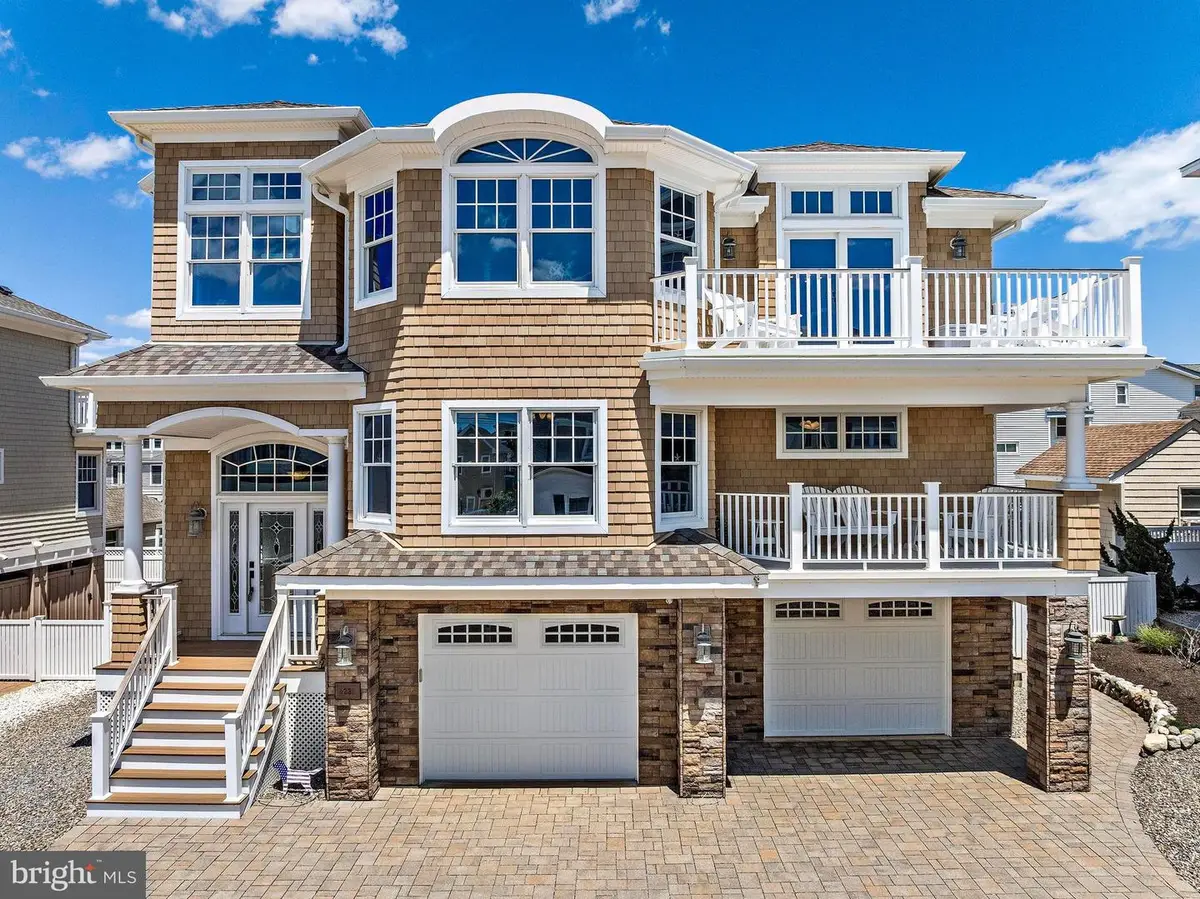 23 E 42nd St, Long Beach Township, NJ 08008 - #1