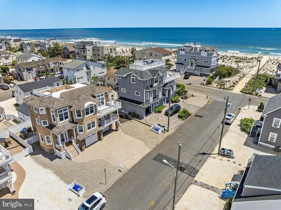 23 E 42nd St, Long Beach Township, NJ 08008 - #3