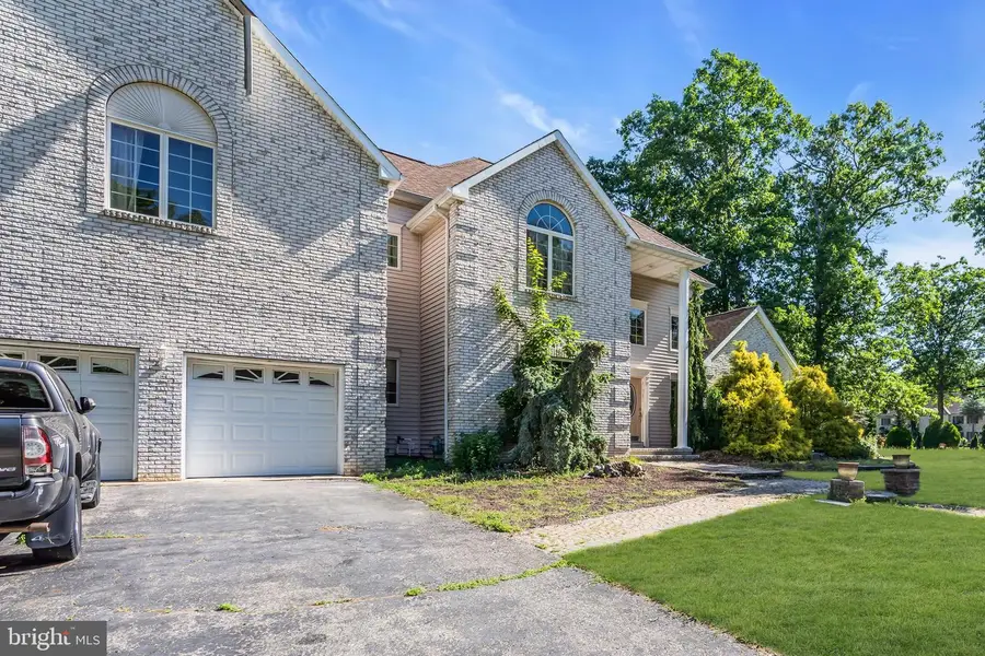 203 Superior Ct, Toms River, NJ 08755 - #3