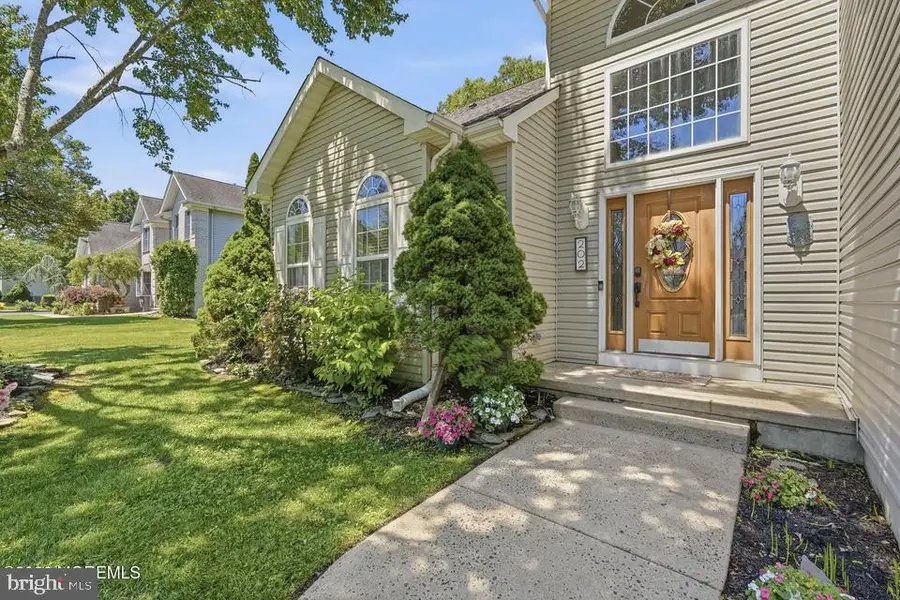 202 Veronica Ct, Lanoka Harbor, NJ 08734 - #2