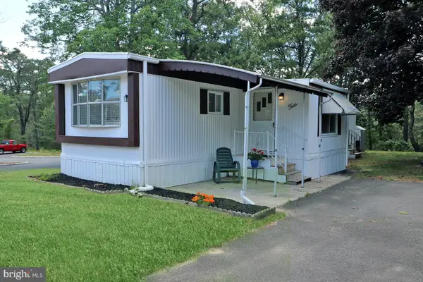 4 Fox St, WHITING, NJ 08759