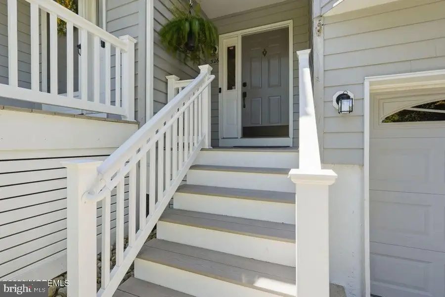326 Scarlet Ct, Toms River, NJ 08753 - #2
