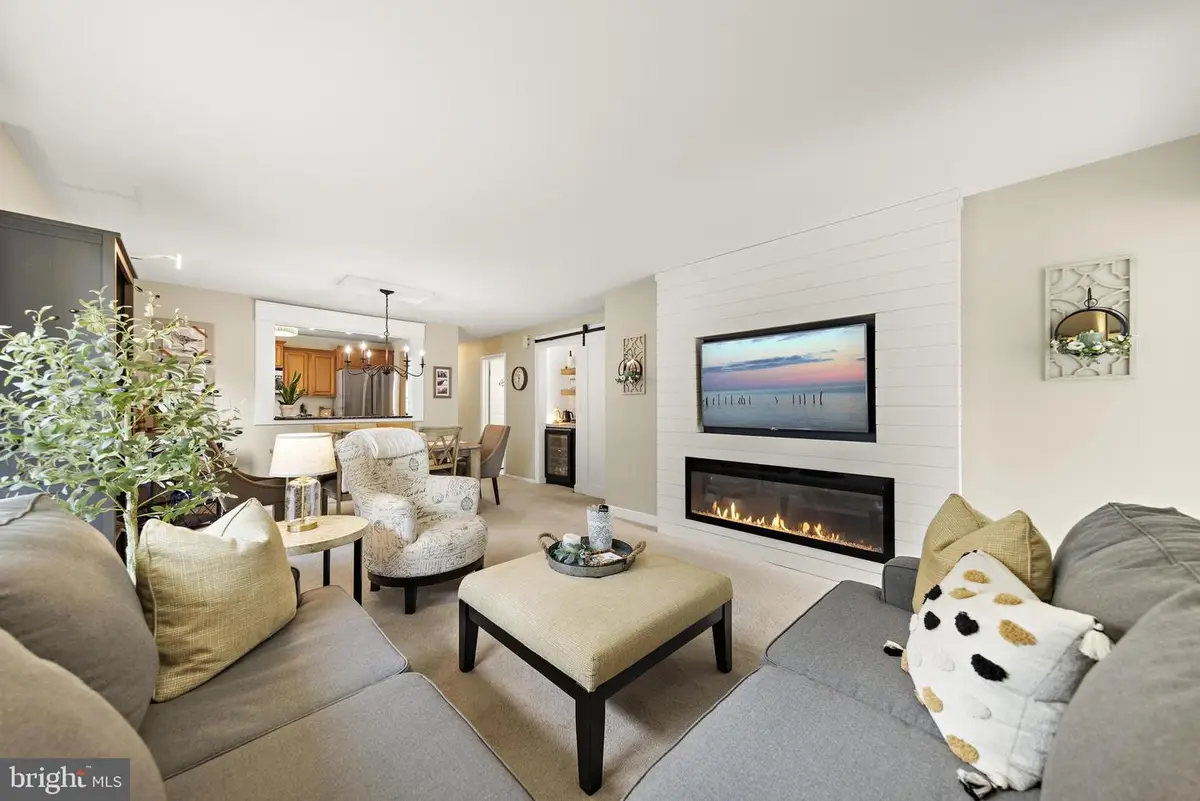 12 A Walnut Rd, Manahawkin, NJ 08050 - #1