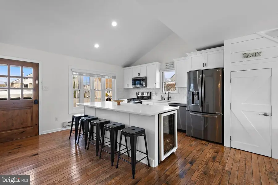 15 Jarmy Ln, Manahawkin, NJ 08050 - #2