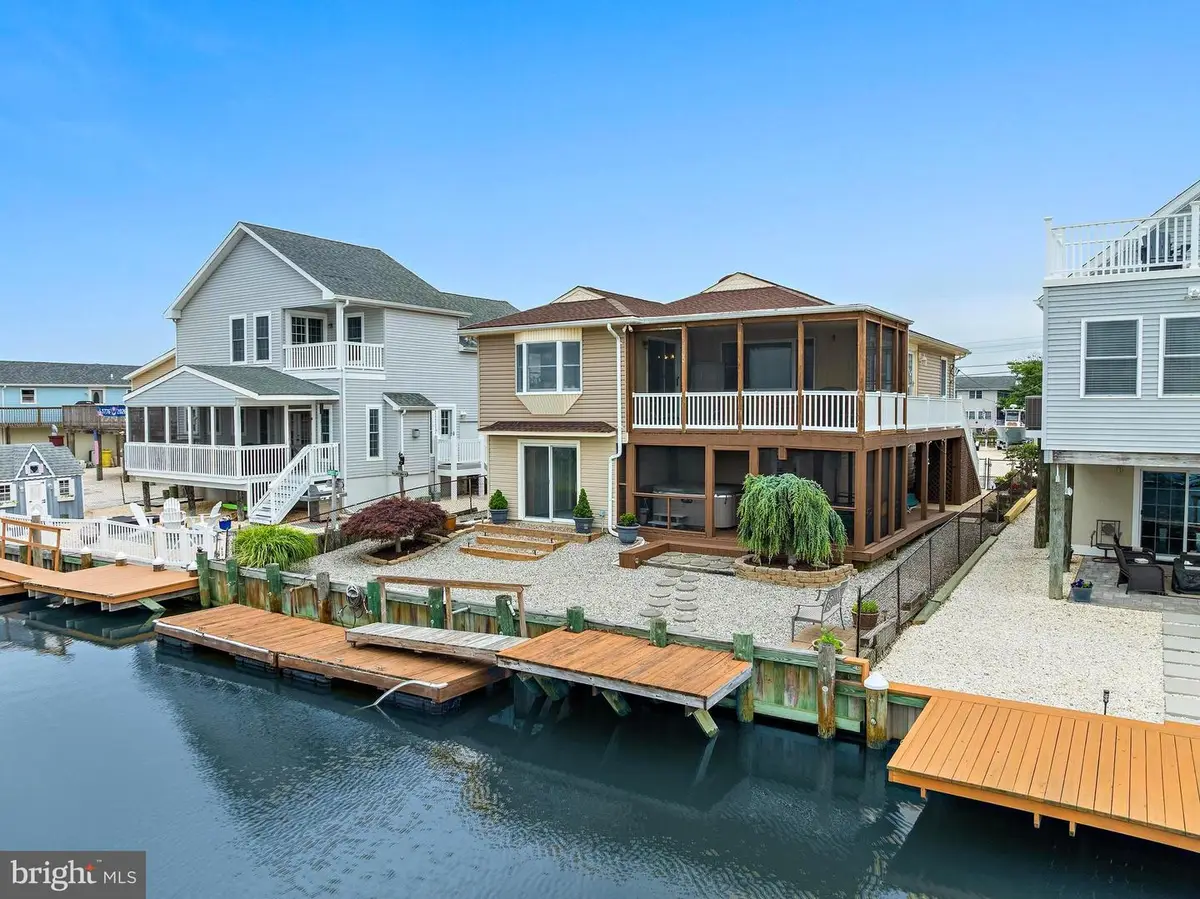 126 E Hudson Dr, Mystic Island, NJ 08087 - #1