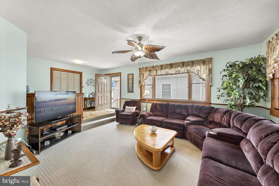 126 E Hudson Dr, Mystic Island, NJ 08087 - #3
