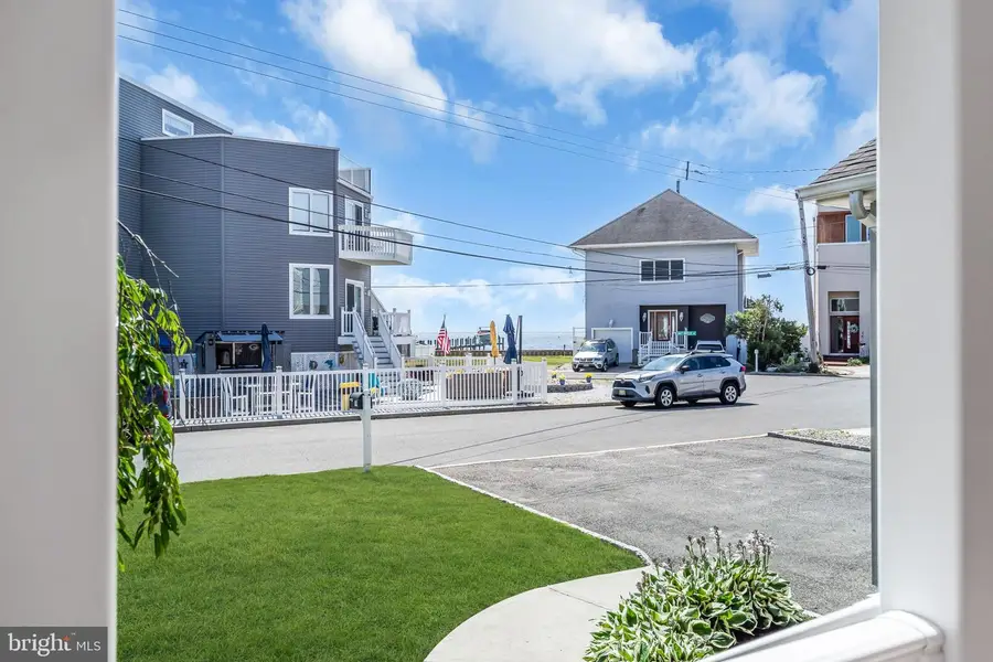 16 Longman St, Toms River, NJ 08753 - #3