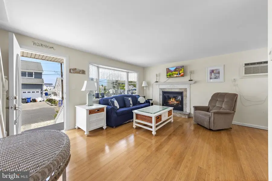 65 Myrtle Dr, Manahawkin, NJ 08050 - #3