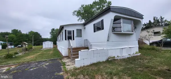 105 Juniper, BARNEGAT, NJ 08005