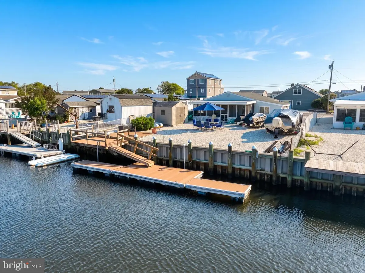 14 S Los Angeles Dr, Tuckerton, NJ 08087 - #1