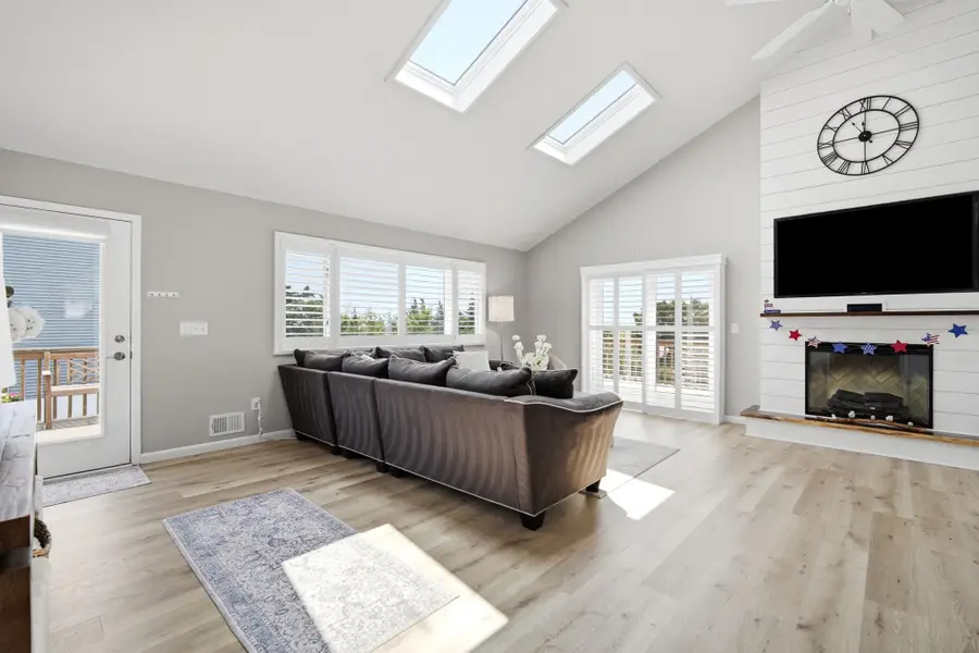 402 Kelly Ave, Tuckerton, NJ 08087 - #3