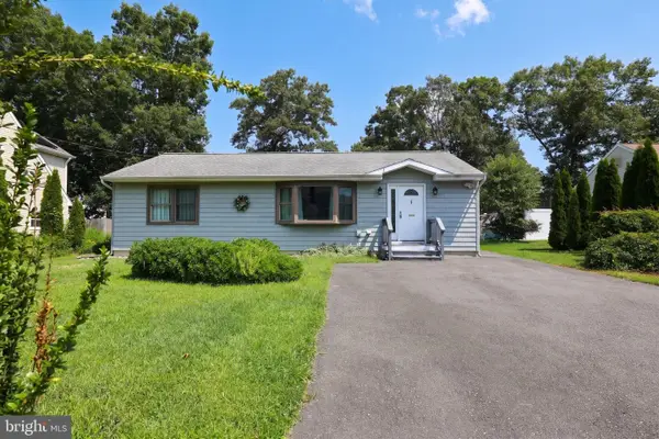 1222 Ripple Ave, MANAHAWKIN, NJ 08050