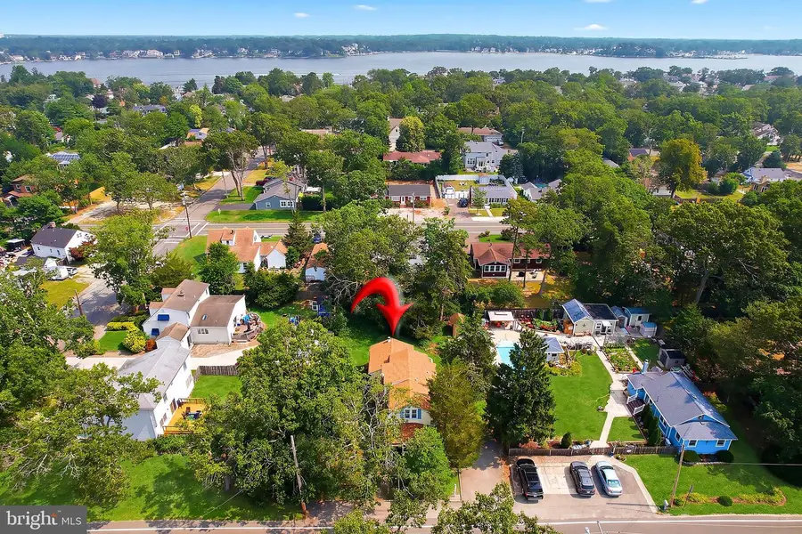 414 Springfield Ave, Pine Beach, NJ 08741 - #2