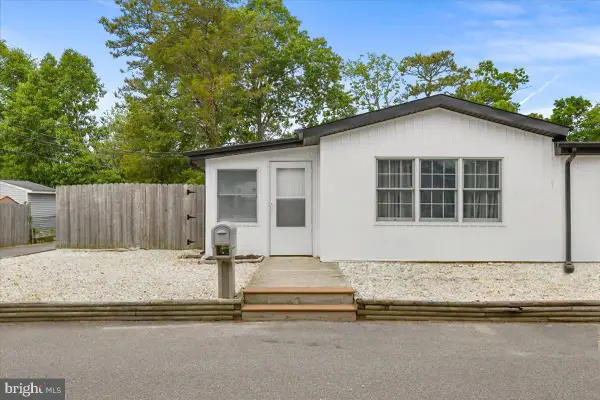 530 Bradley Blvd, TOMS RIVER, NJ 08753