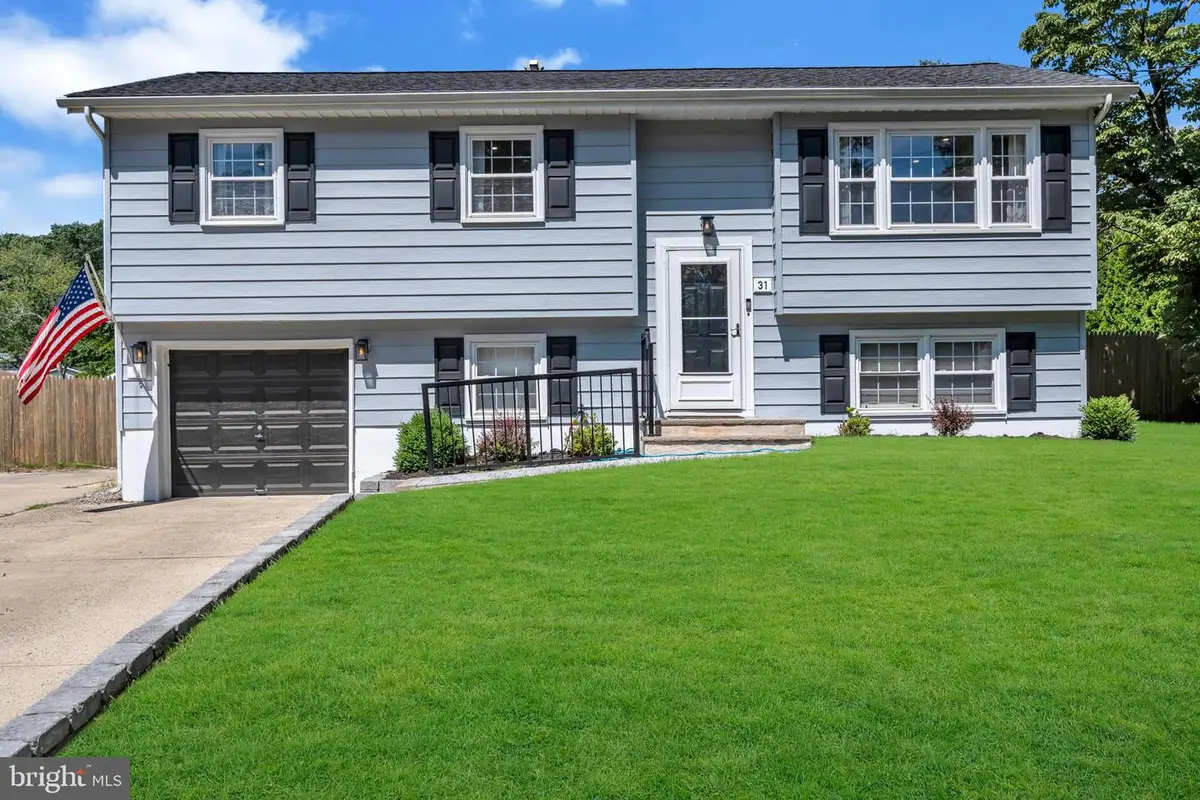 31 Dogwood Dr, Jackson, NJ 08527 - #1