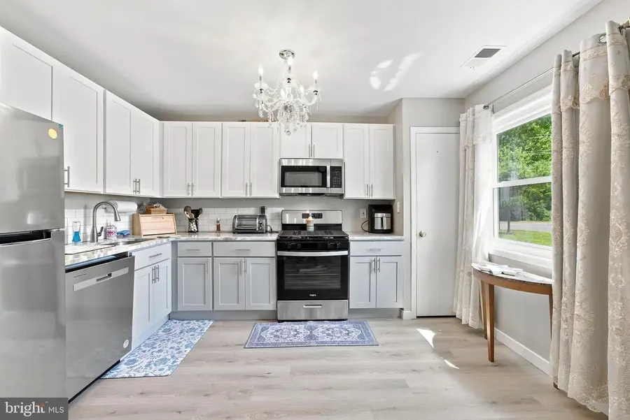 2 Vincent Ct, Little Egg Harbor, NJ 08087 - #3