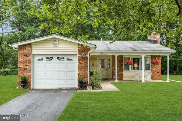 167 Courtshire Dr, BRICK, NJ 08723
