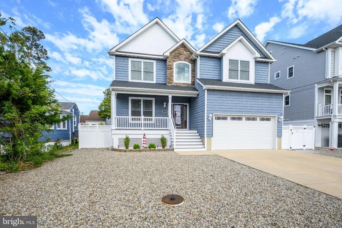 24 Woodhaven Rd, Toms River, NJ 08753 - #1