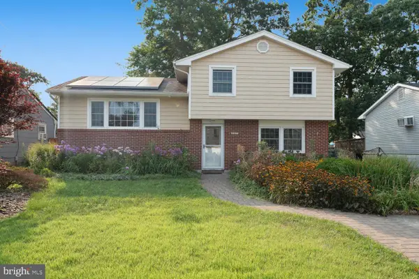 327 Twin Lakes Blvd, LITTLE EGG HARBOR TWP, NJ 08087