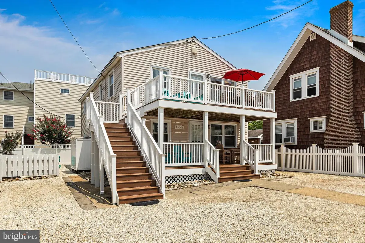 25 E 49th St, Long Beach Township, NJ 08008 - #1