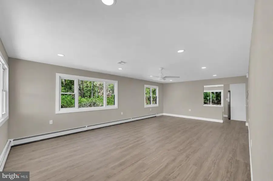 Address Withheld By Seller, Toms River, NJ 08757 - #3