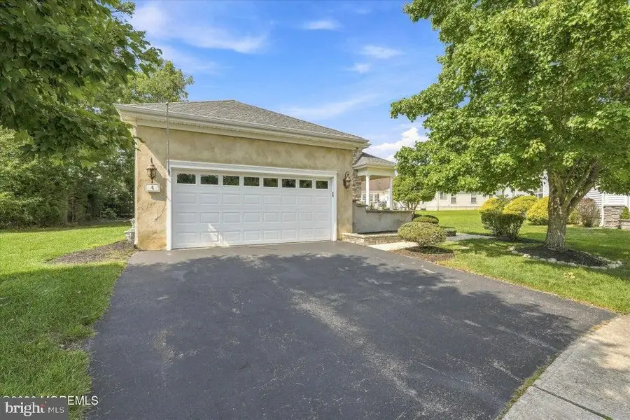 6 Minot Light Ct, Barnegat, NJ 08005 - #3