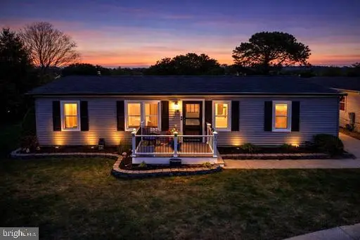 401 Maplehurst Ct, MANCHESTER, NJ 08759