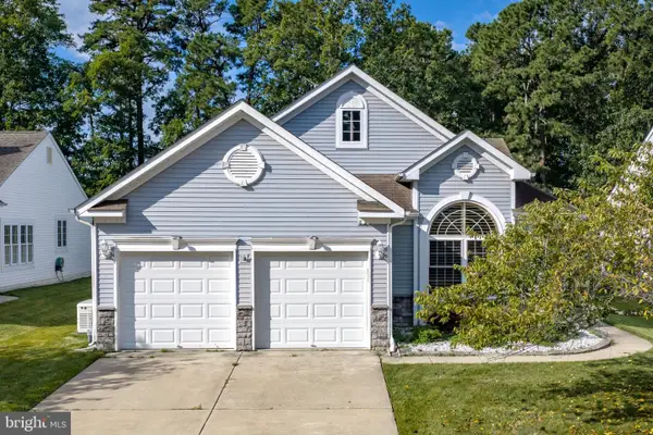 12 Belmar Blvd, WARETOWN, NJ 08758