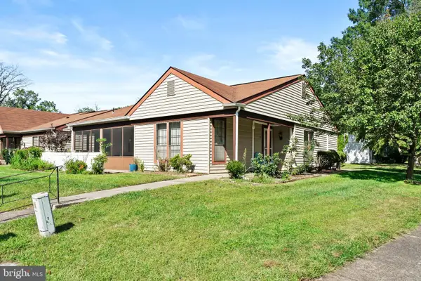 668-c Farrington Ct, MANCHESTER, NJ 08759