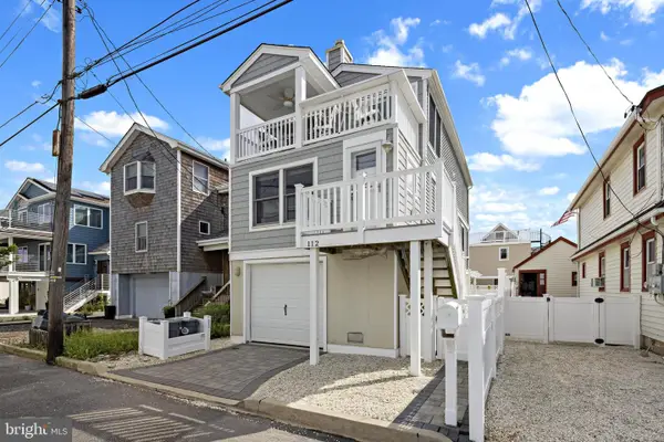 112 W Ship Bottom Ave, SHIP BOTTOM, NJ 08008
