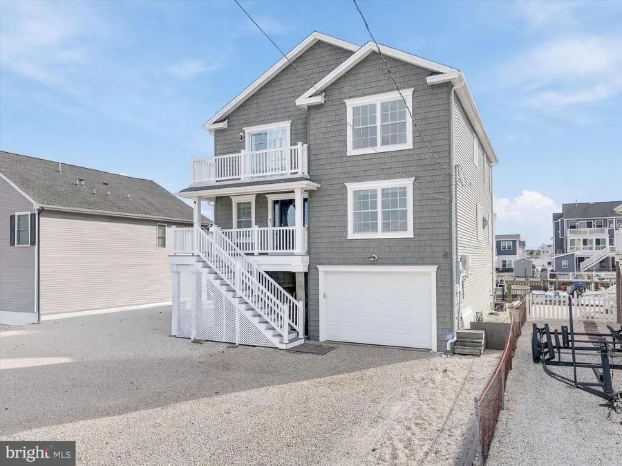 7 W Navasink Dr, Little Egg Harbor, NJ 08087 - #3