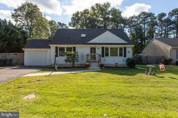 37 Mermaid Dr, MANAHAWKIN, NJ 08050