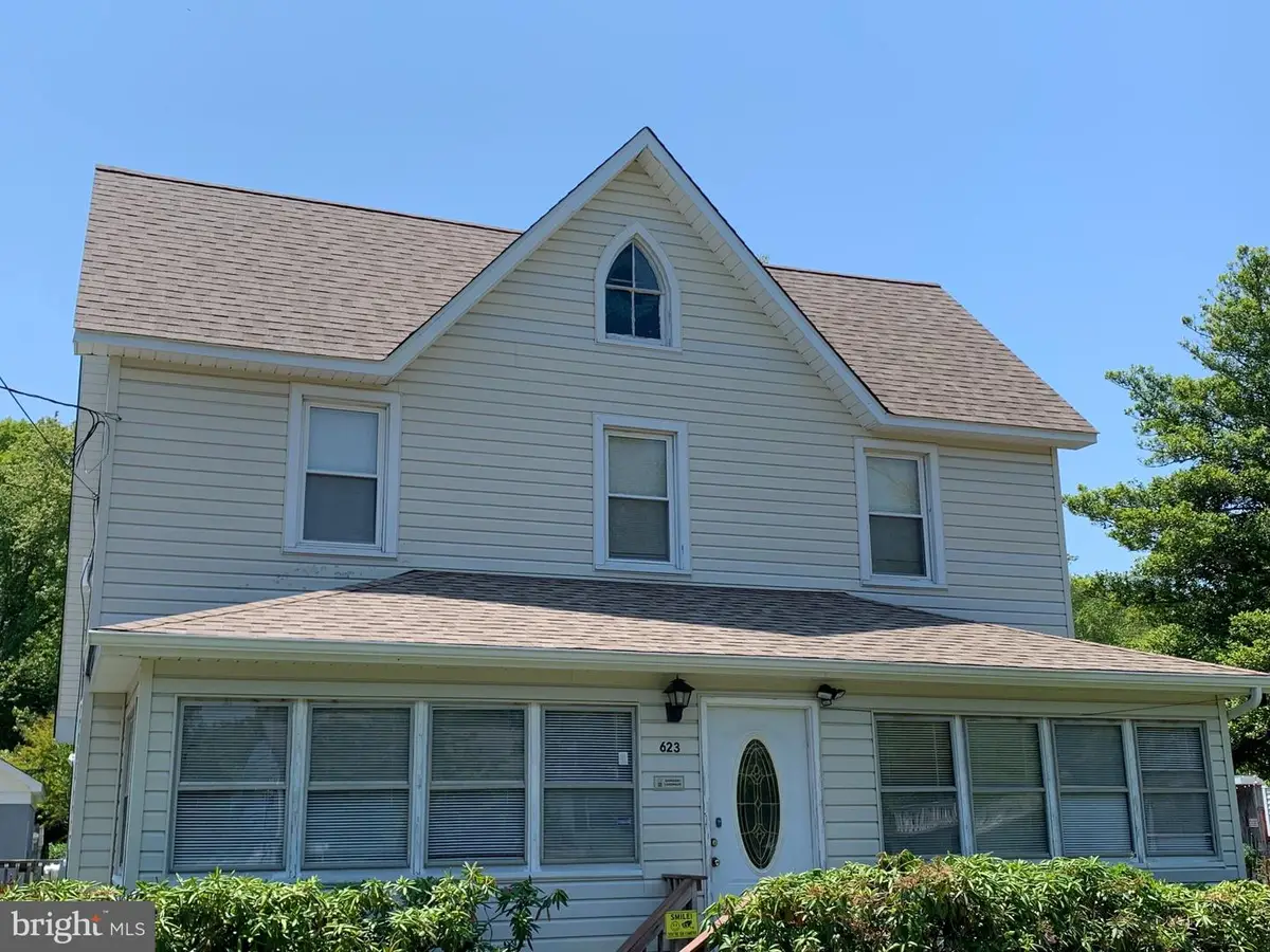 623 E Bay Ave, Barnegat, NJ 08005 - #1