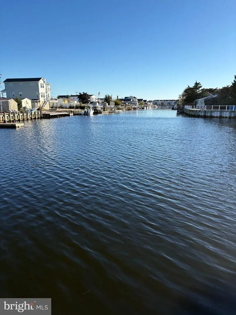9 W Sail Dr, Little Egg Harbor, NJ 08087 - #2