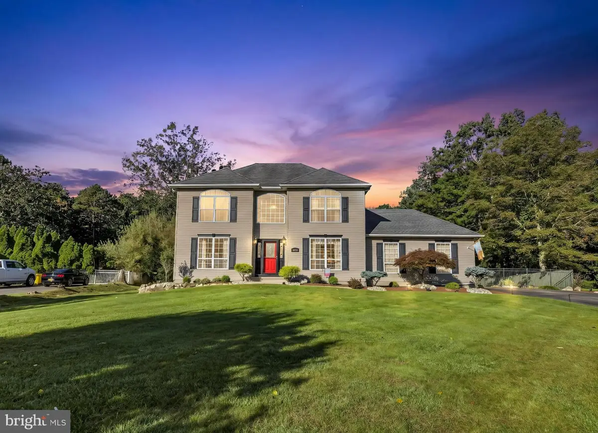 611 Winterberry Blvd, Jackson, NJ 08527 - #1