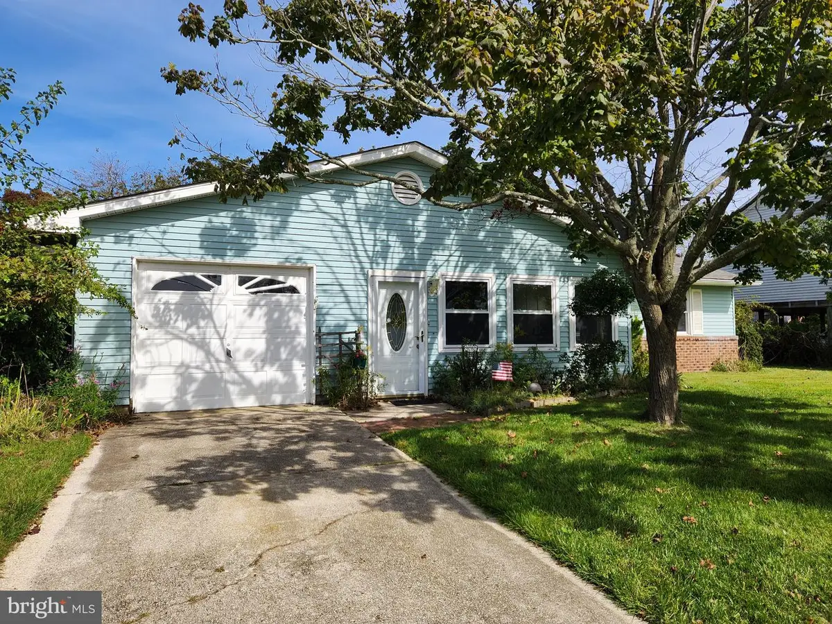29 Beach Dr, Little Egg Harbor, NJ 08087 - #1