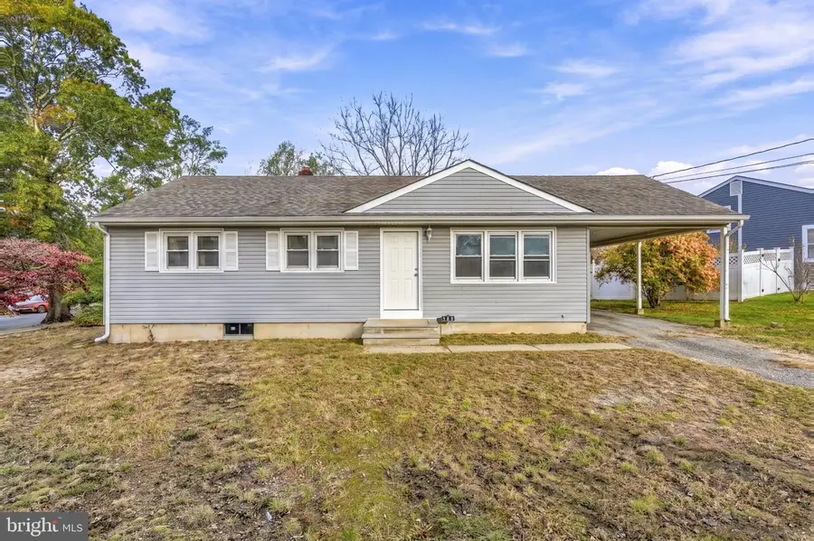 186 Wedgewood Dr, Toms River, NJ 08753 - #2