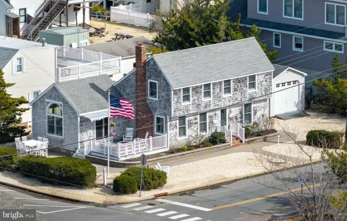 295 N 9th St, Surf City, NJ 08008 - #1