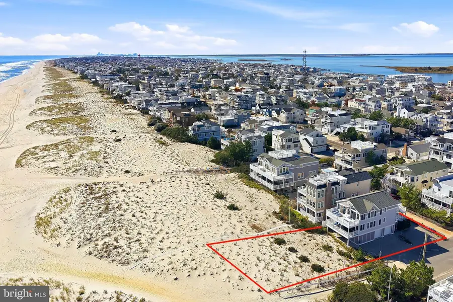 206 E South 31st St, Long Beach Township, NJ 08008 - #3
