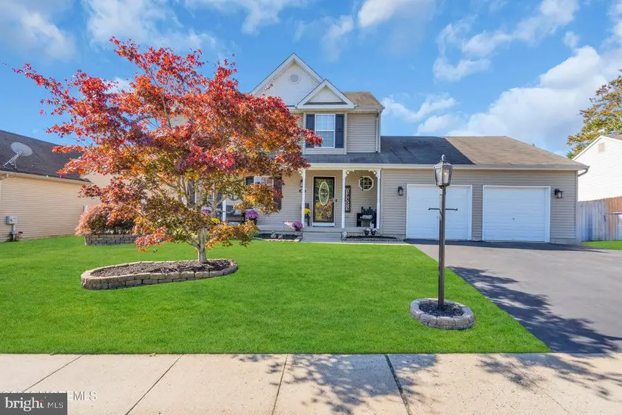27 Falkinburg Dr, Little Egg Harbor, NJ 08087 - #3