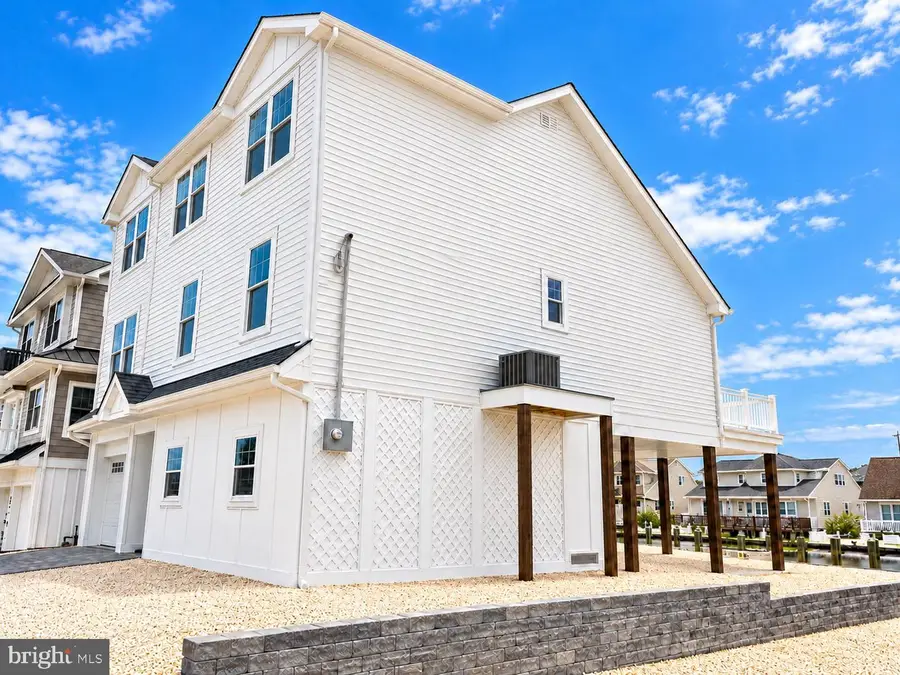 15 Joshua Dr, Manahawkin, NJ 08050 - #2