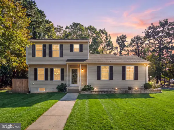 579 Coral Ln, MANAHAWKIN, NJ 08050