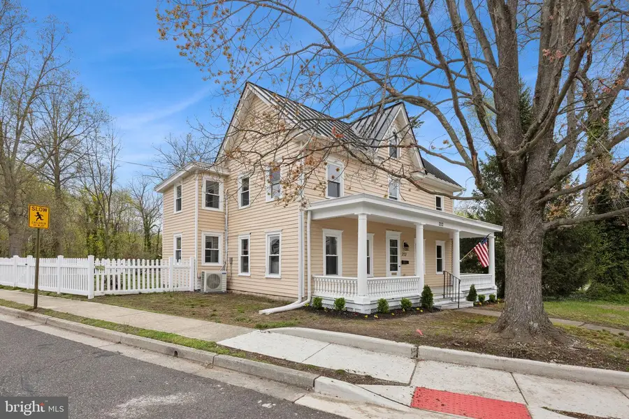 212 S Main St, Woodstown, NJ 08098 - Image #3