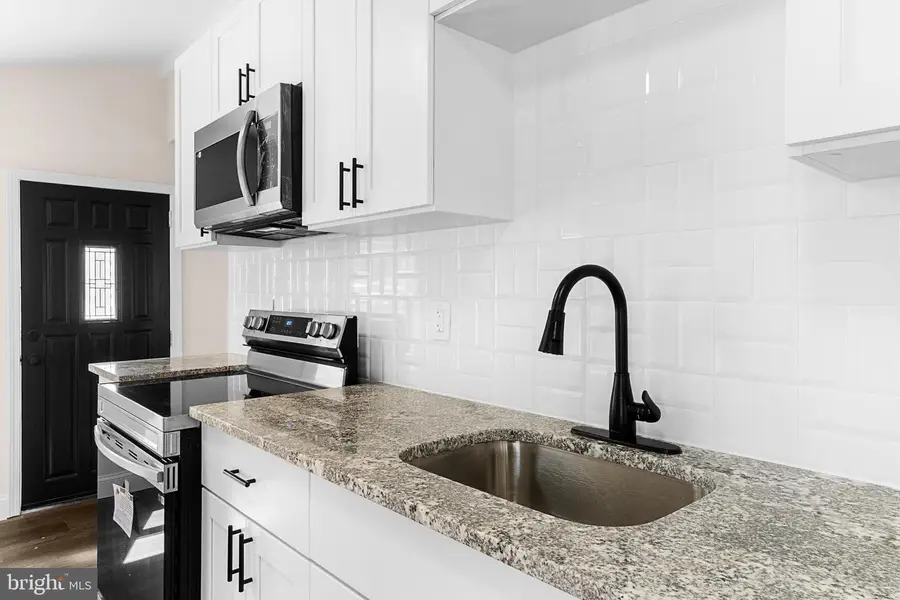 70 Perkintown Rd, Pedricktown, NJ 08067 - Image #2