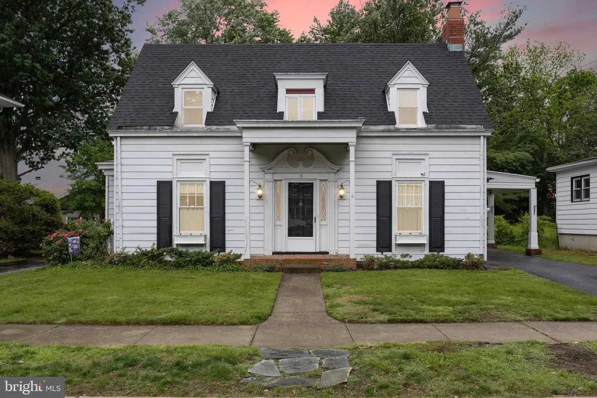 15 E Grant St, Woodstown, NJ 08098 - Image #1