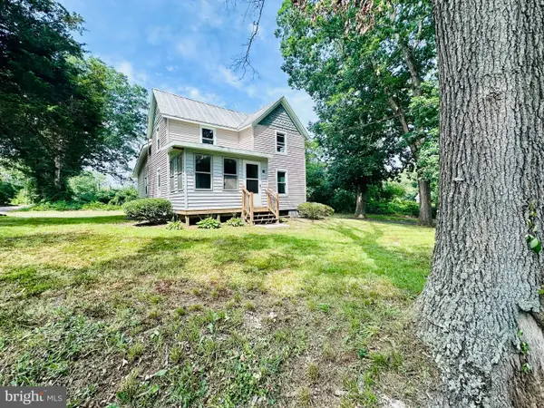 70 Steinfeld Ave, PITTSGROVE, NJ 08318