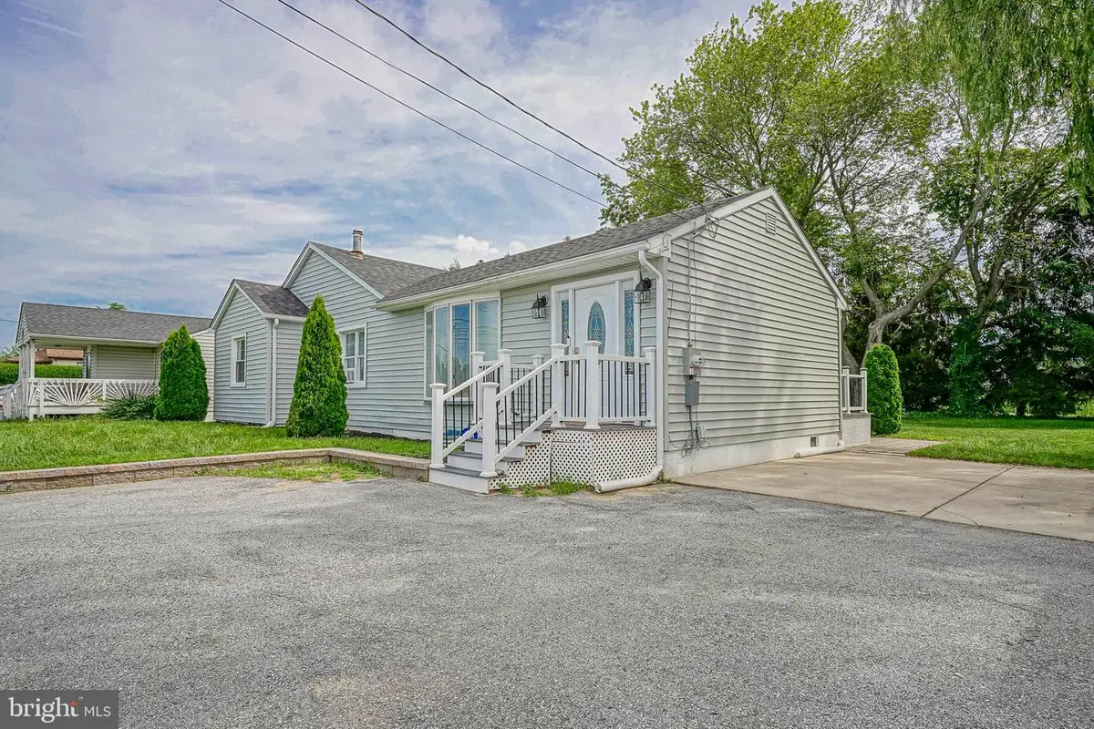 1084 S Broadway, Pennsville, NJ 08070 - Image #1
